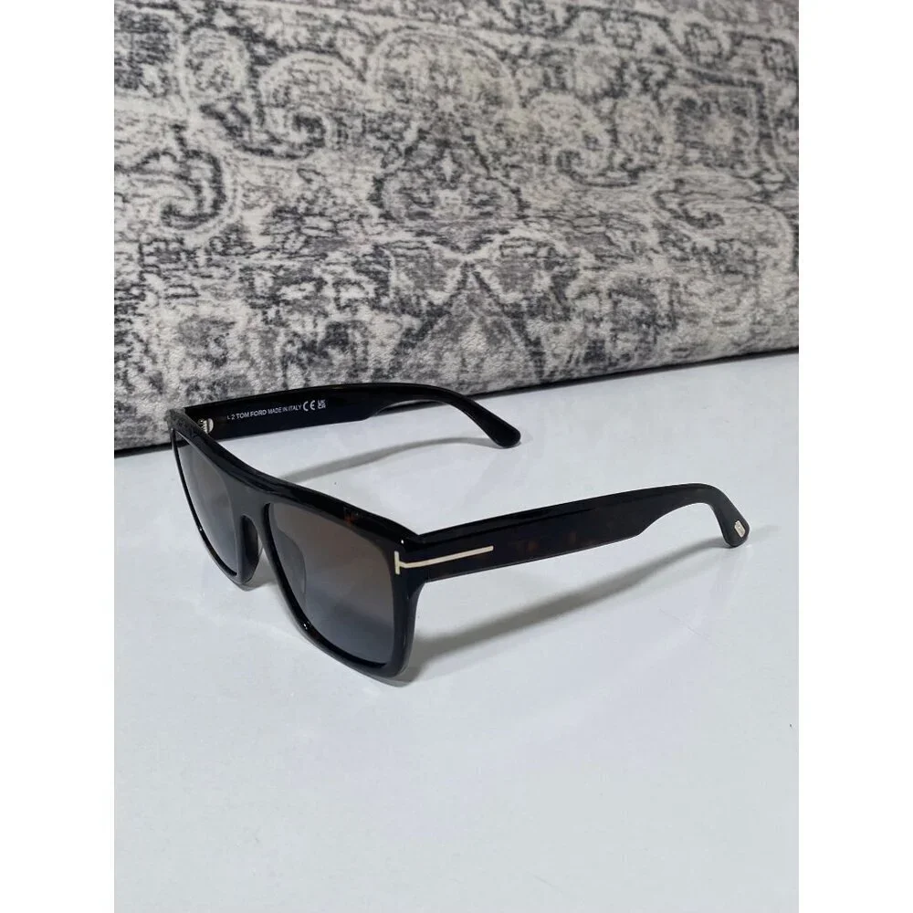 NEW Tom Ford Alberto Gradient Square Sunglasses in a Dark Havana Tortoiseshell
